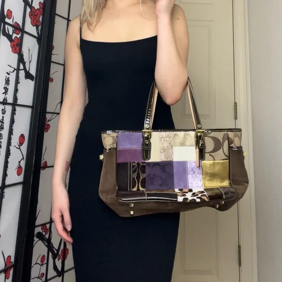 Vintage Y2K Coach Holiday Patchwork Tote Shoulder-Bag Purse - Picture 4 of 11